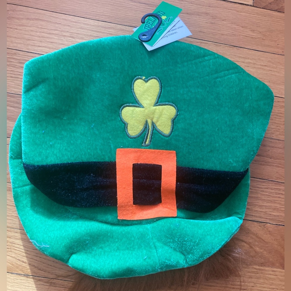 leprechaun hat and beard NWT